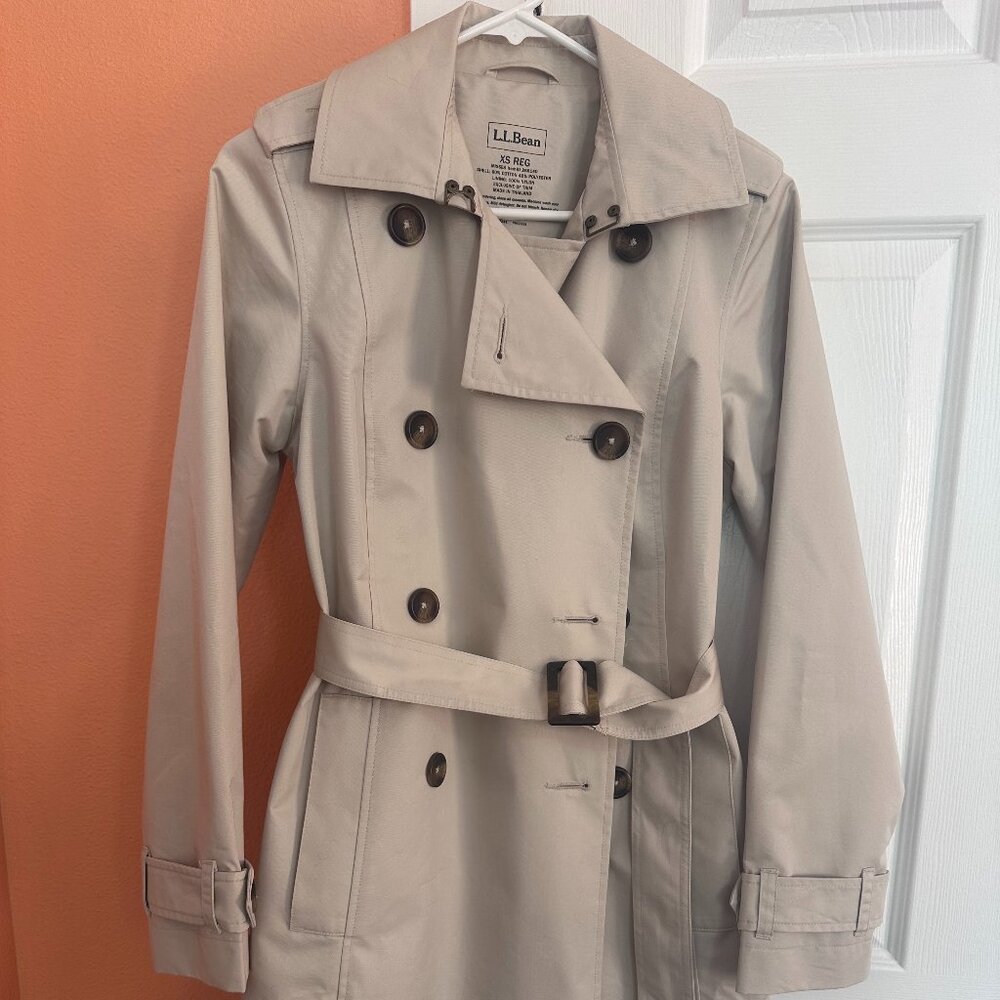 L.L. Bean Woman's Trench Coat Size XS Regular